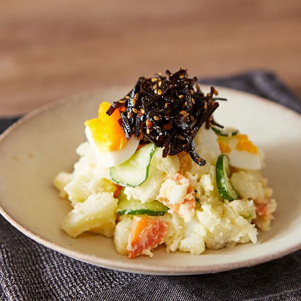 ポテトサラダに（おにぎり塩昆布ごま入り）